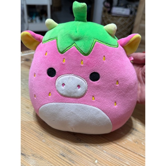 Squishmallows Other - Squishmallows Strawberry Cow Plush Pink Green Stuffed Animal‎ Original